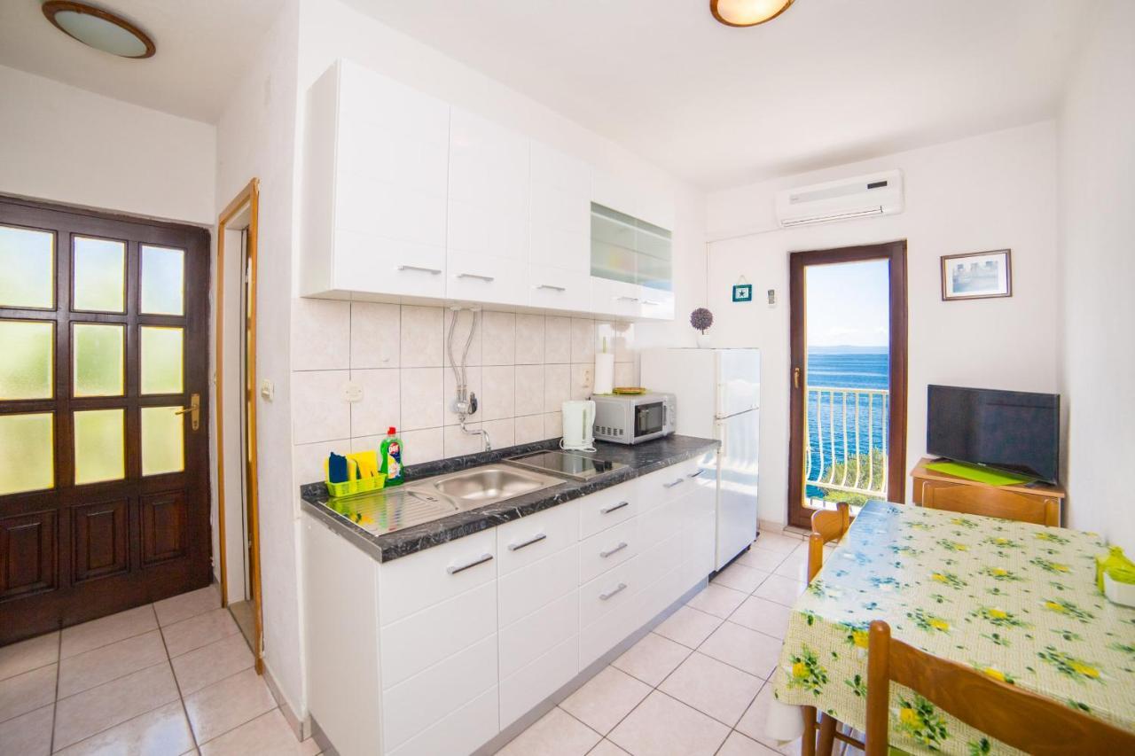Apartment With Sea View Close To The Beach Promajna Esterno foto
